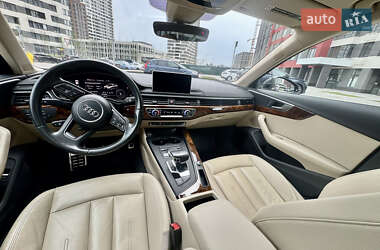 Седан Audi A4 2016 в 