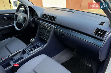 Седан Audi A4 2003 в 