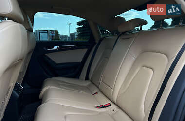 Седан Audi A4 2013 в 