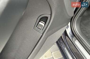 Седан Audi A4 2014 в 