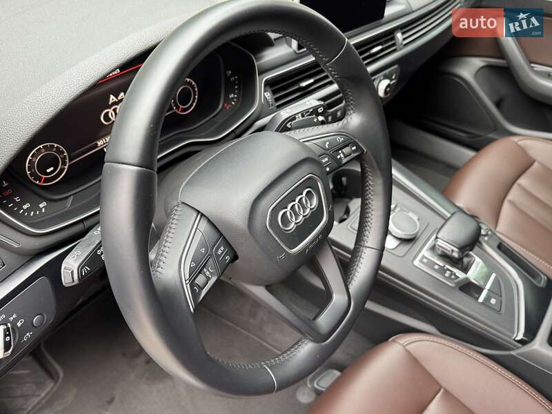 Универсал Audi A4 2016 в Киеве