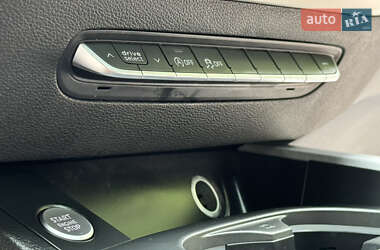 Седан Audi A4 2018 в 