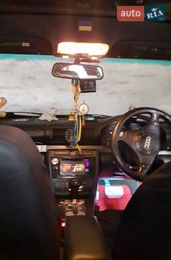 Седан Audi A4 2000 в 