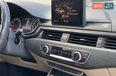 Седан Audi A4 2016 в 