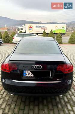 Седан Audi A4 2005 в 