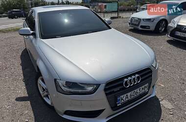Седан Audi A4 2014 в 