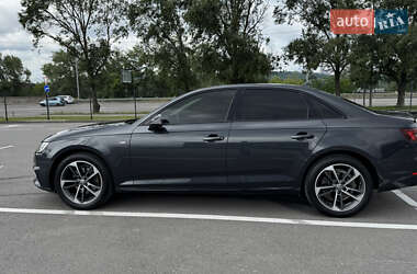 Седан Audi A4 2019 в 