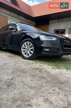 Универсал Audi A4 2013 в 