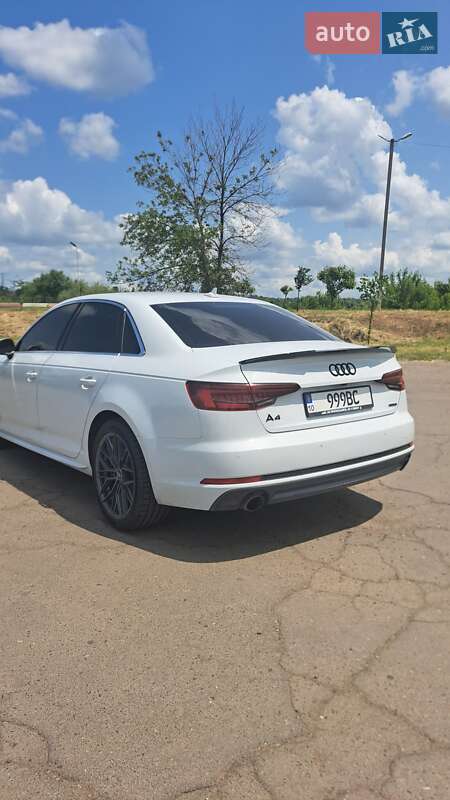 Седан Audi A4 2017 в Балте
