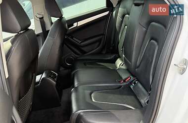 Седан Audi A4 2015 в 