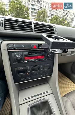 Седан Audi A4 2005 в 