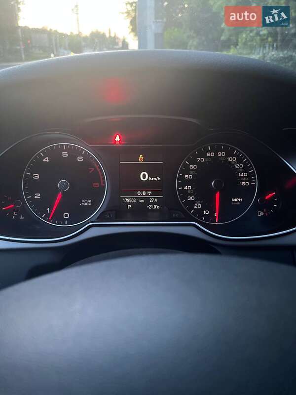 Седан Audi A4 2013 в Киеве