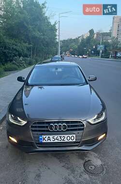 Седан Audi A4 2013 в 