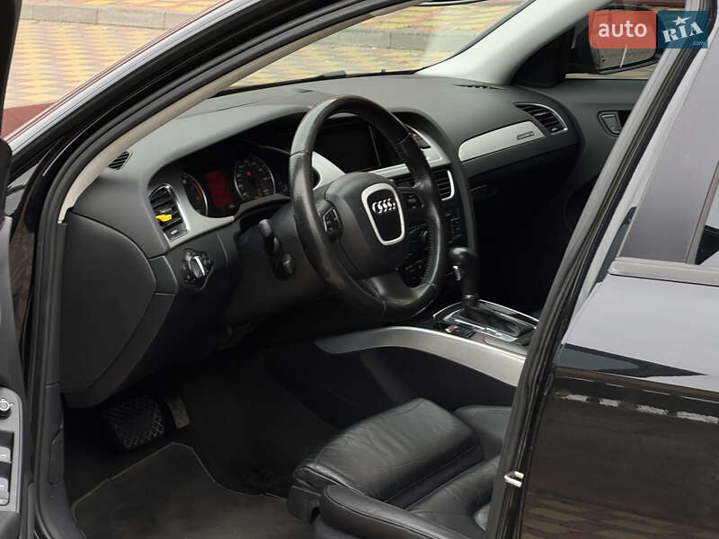 Седан Audi A4 2008 в Гайсине