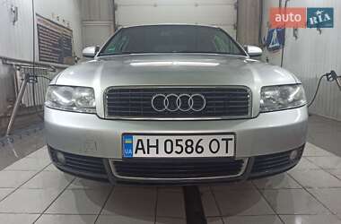 Седан Audi A4 2001 в 