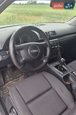 Универсал Audi A4 2003 в 