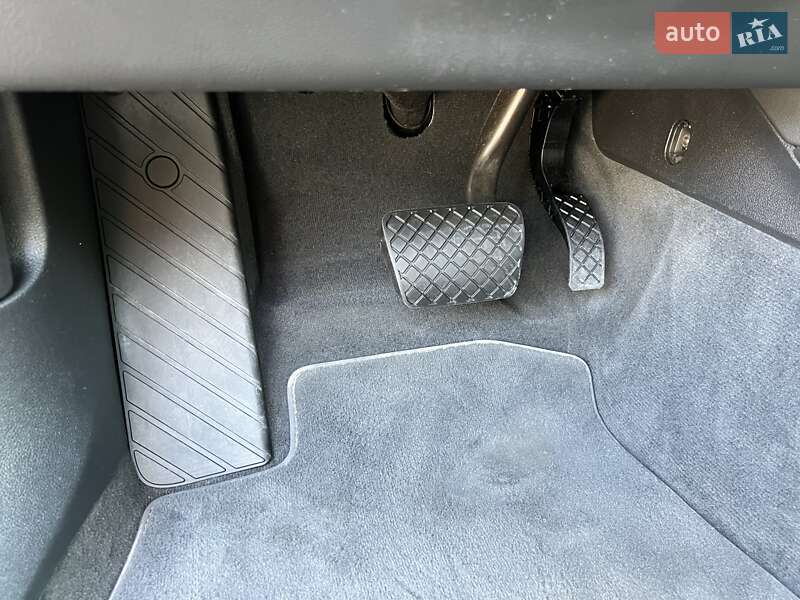Универсал Audi A4 2021 в Дрогобыче