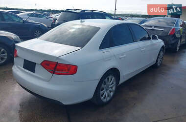 Седан Audi A4 2012 в 