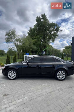 Седан Audi A4 2013 в 