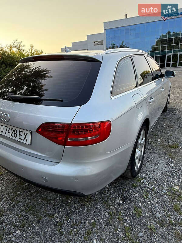 Універсал Audi A4 2011 в Тернополі