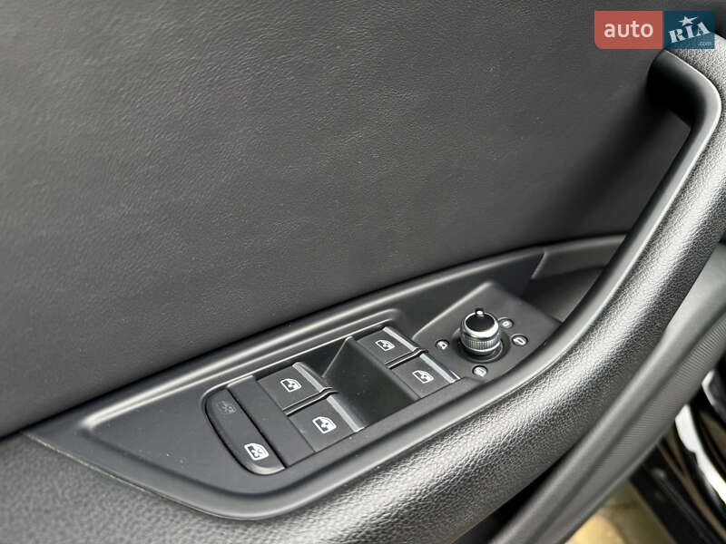Універсал Audi A4 2018 в Луцьку