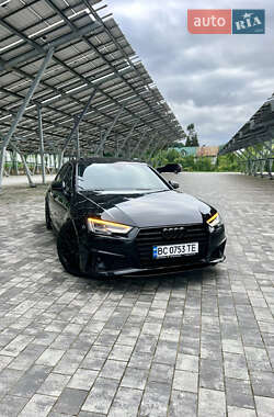 Седан Audi A4 2016 в 