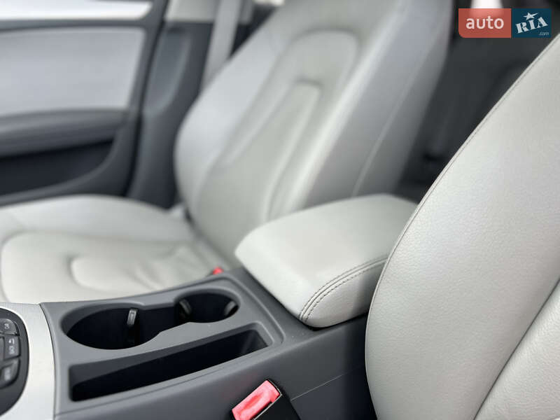 Седан Audi A4 2014 в Киеве фото 34 Седан Audi A4 2014 в Киеве