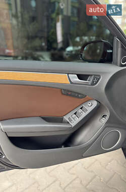 Седан Audi A4 2012 в 