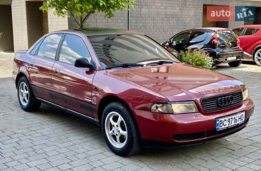Седан Audi A4 1996 в 