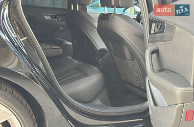 Седан Audi A4 2020 в 