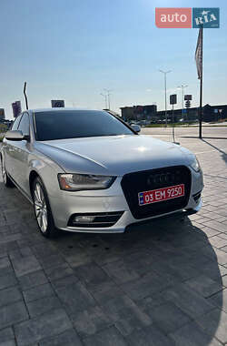 Седан Audi A4 2013 в 