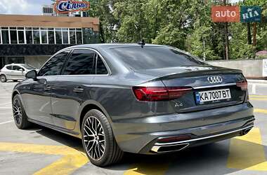 Седан Audi A4 2020 в 