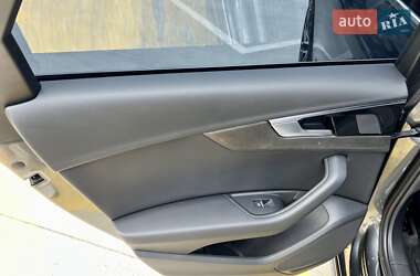 Седан Audi A4 2020 в 
