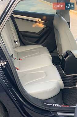 Седан Audi A4 2012 в 