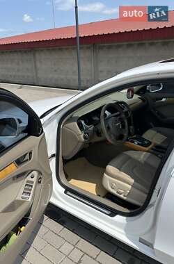 Седан Audi A4 2009 в 