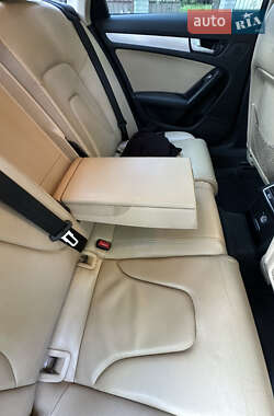 Седан Audi A4 2013 в 