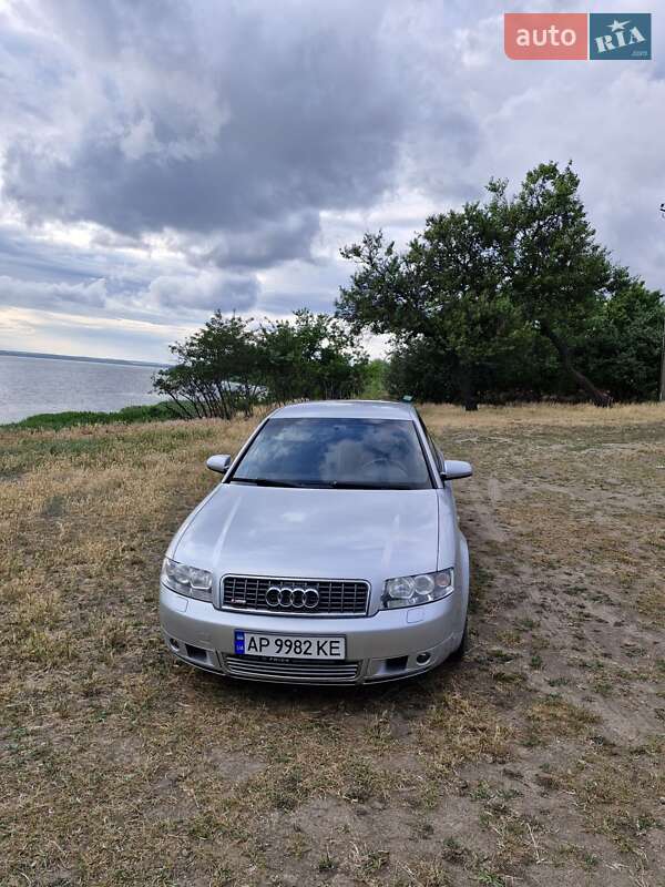 Седан Audi A4 2003 в Запоріжжі