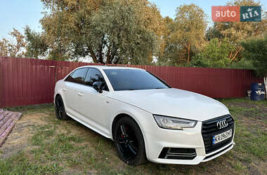 Седан Audi A4 2016 в Горишних Плавнях