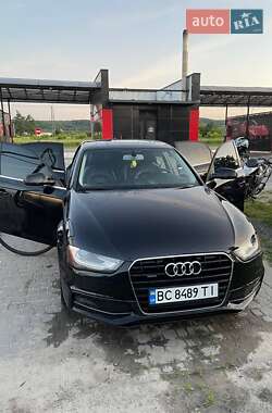 Седан Audi A4 2014 в Рава-Русской