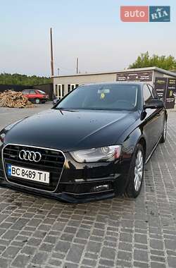 Седан Audi A4 2014 в 