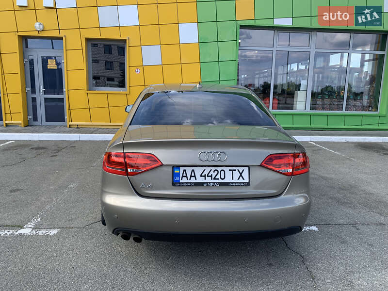Седан Audi A4 2010 в Ирпене