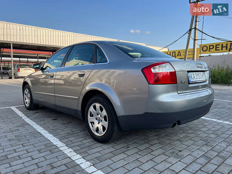 Седан Audi A4 2001 в Києві
