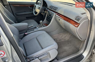 Седан Audi A4 2001 в 