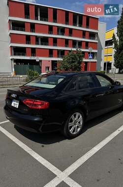 Седан Audi A4 2011 в 