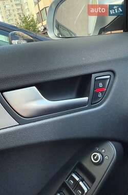 Универсал Audi A4 2013 в 