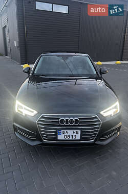 Седан Audi A4 2018 в Кропивницькому