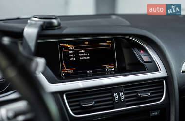 Седан Audi A4 2015 в 