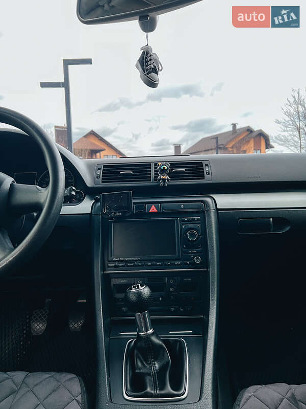 Седан Audi A4 2005 в Виннице
