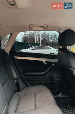 Седан Audi A4 2005 в 