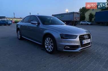 Седан Audi A4 2014 в Городку
